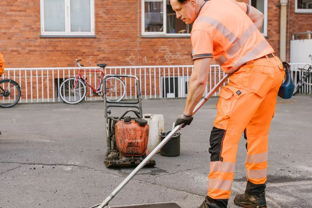 Reparation af slaghul i asfalt i Vordingborg